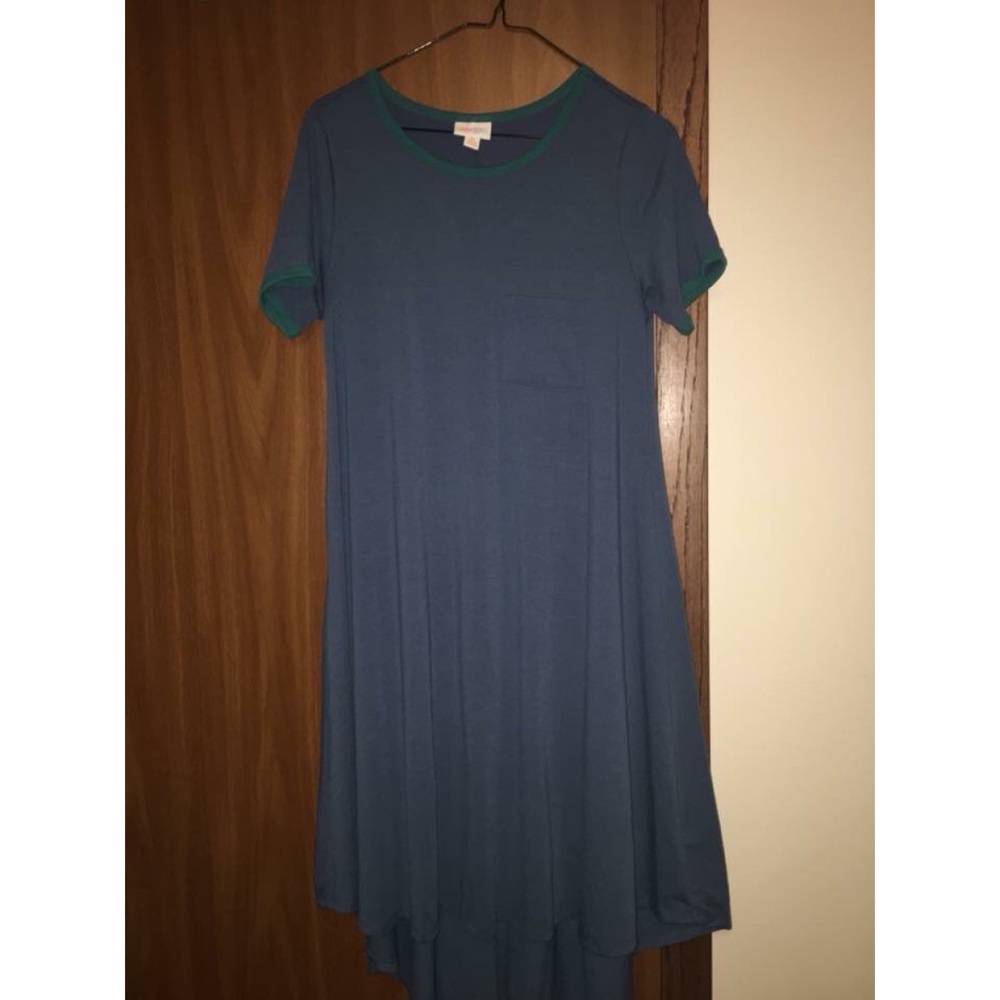 XS LULAROE CARLY NWOT